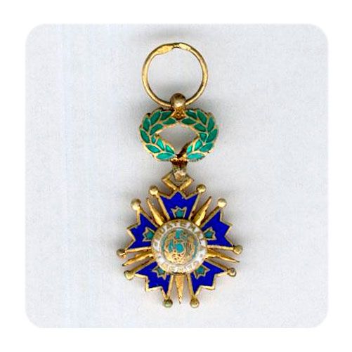 Orden del Quetzal otorgada a Scouts de Guatemal