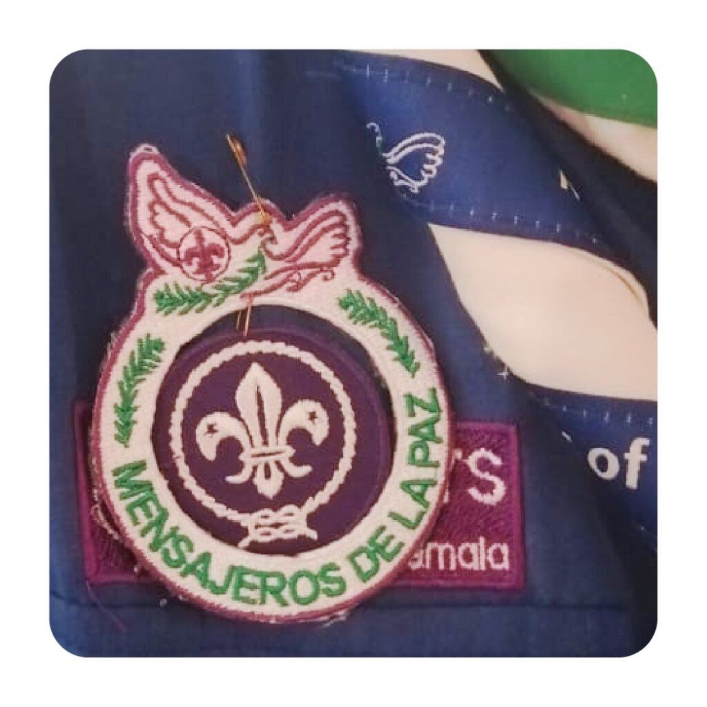 Insignia Mensajeros de la paz